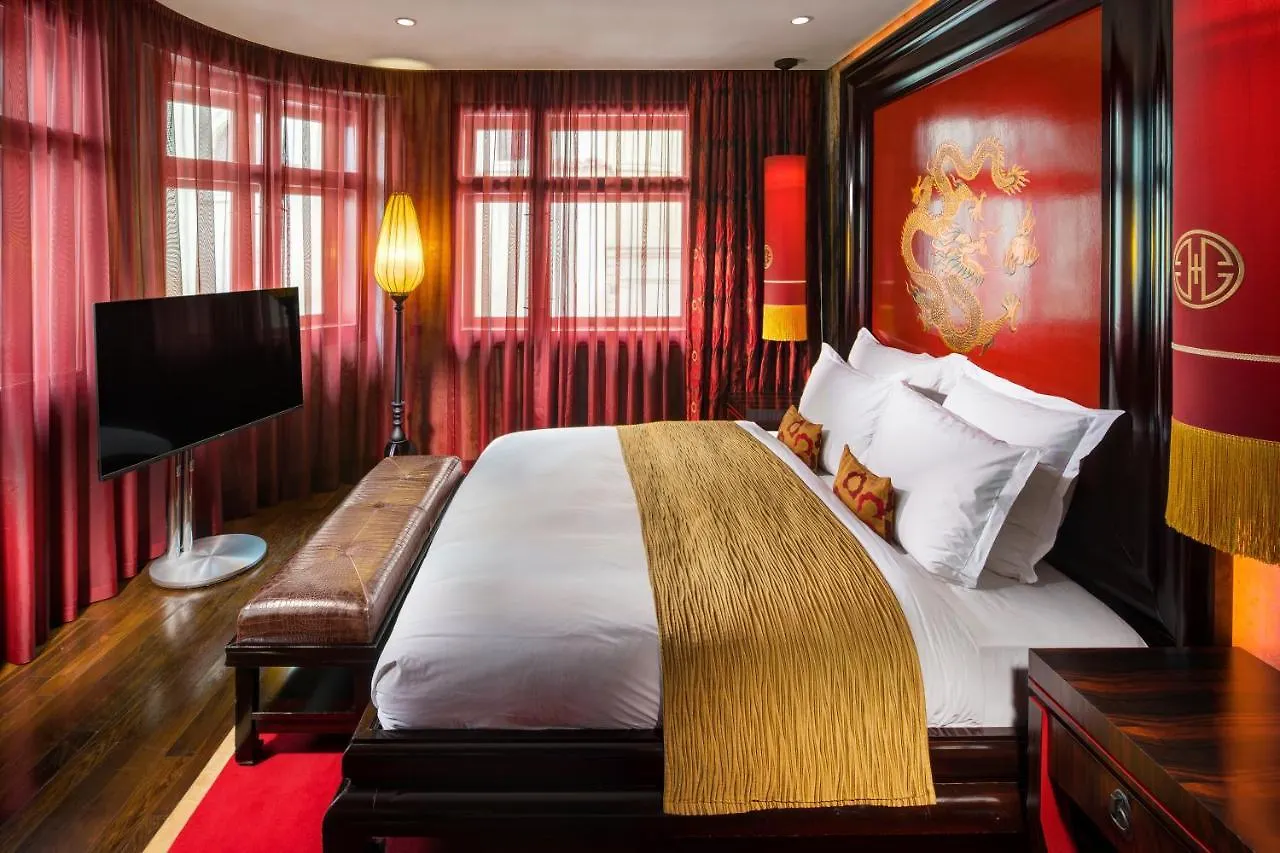 Buddha-Bar Hotel Praga 5*,